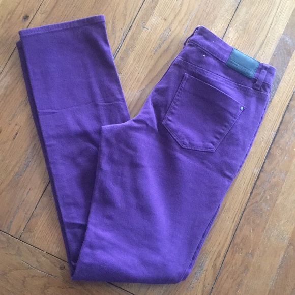 DKNY Jeans - Picture 2 of 3